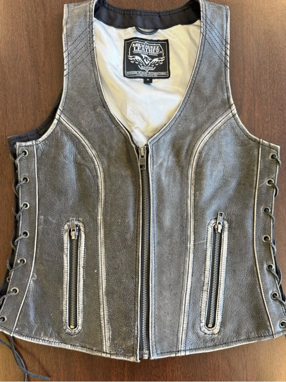 Milwaukee Leather Black Lace-Up Zipper Front Leather Vest/Top - Picture 4 of 9